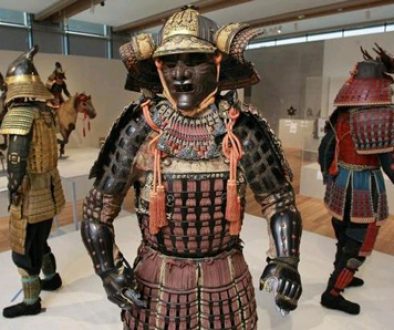 Different-style-of-samurai-armour